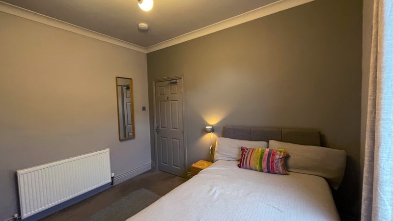 Room King Street in Wakefield