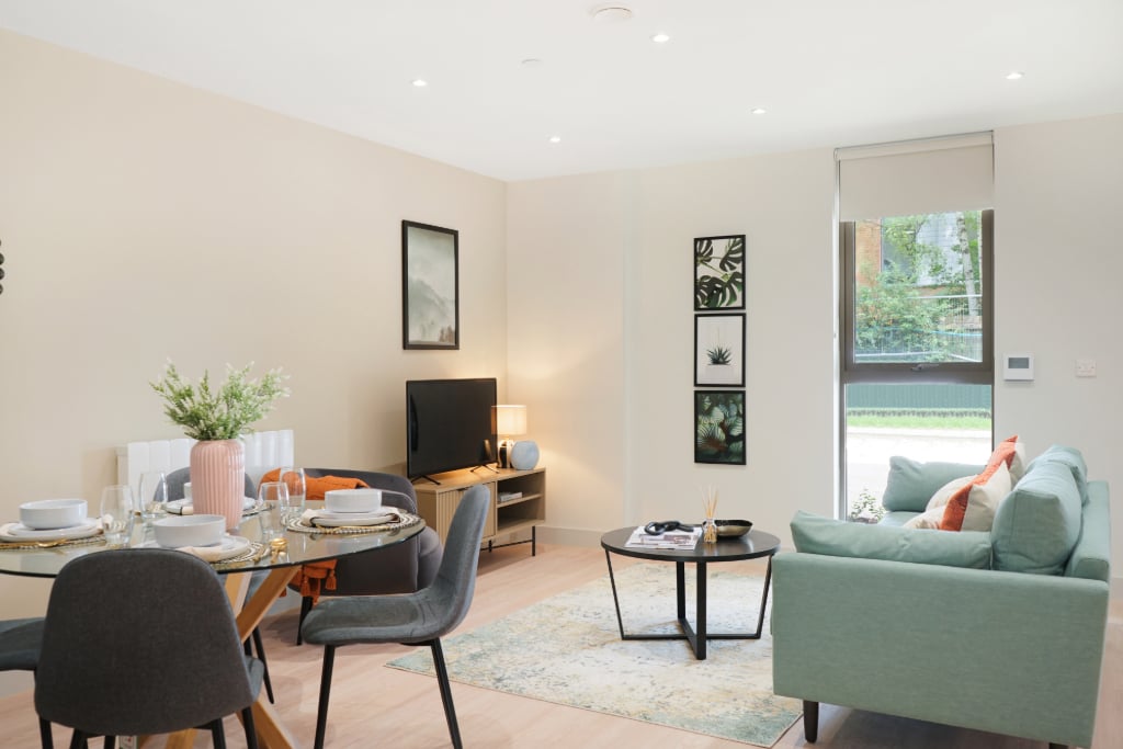 Flat Randalls Way in Mole Valley