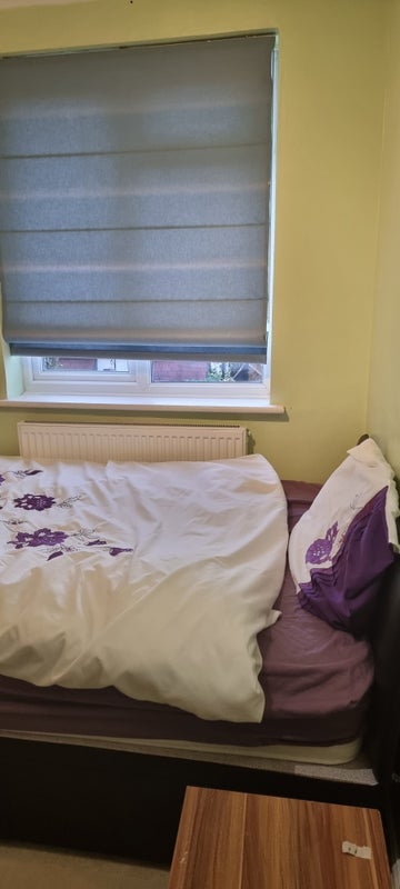 Room Mundesley Spur in Slough
