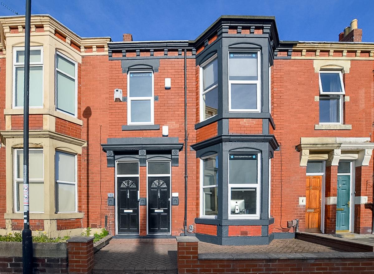 Flat Cartington Terrace in Newcastle upon Tyne