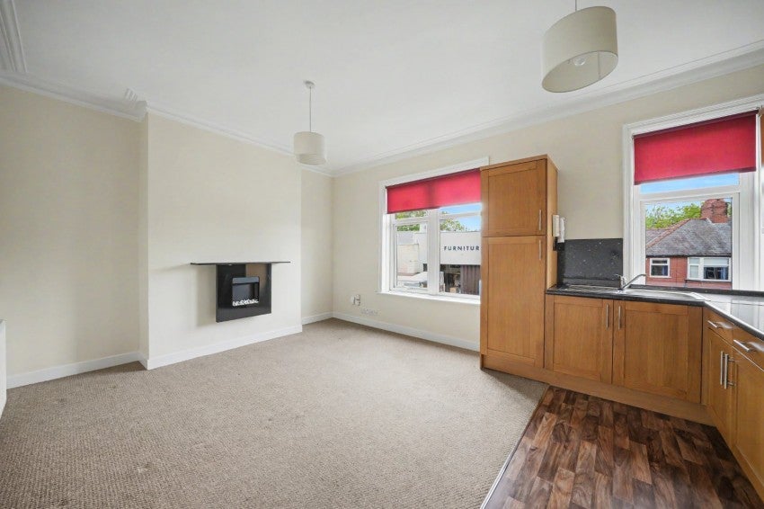 Flat Dragon Road in Harrogate