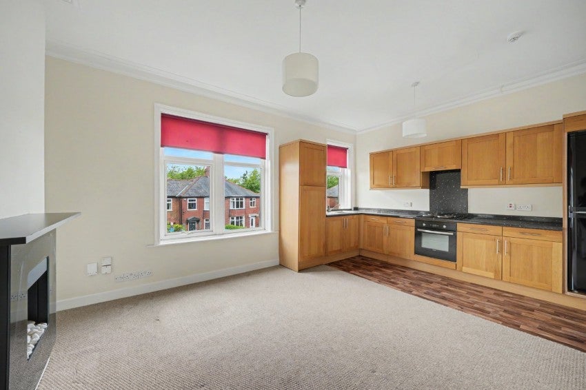 Flat Dragon Road in Harrogate