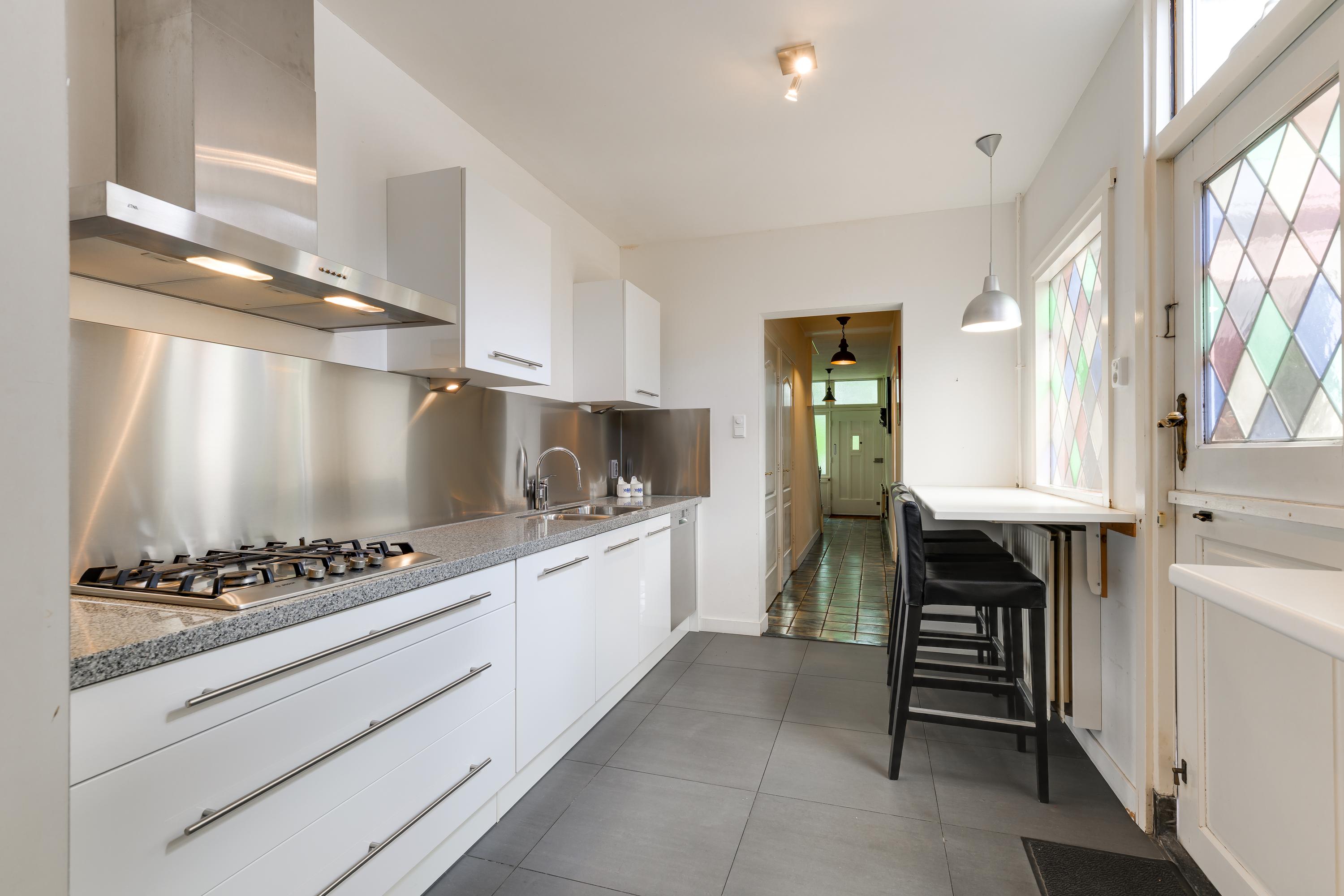 Hoekwoning te koop: Acacialaan 5, Leiderdorp