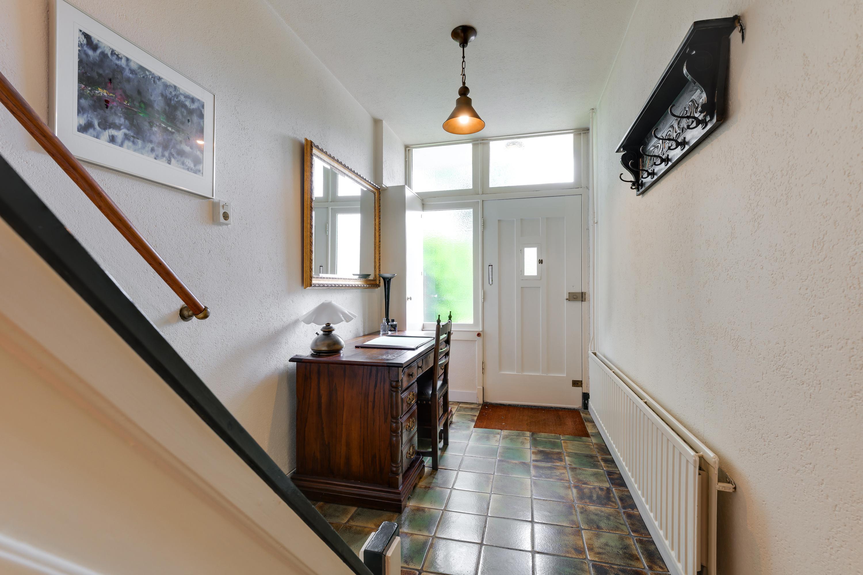 Hoekwoning te koop: Acacialaan 5, Leiderdorp