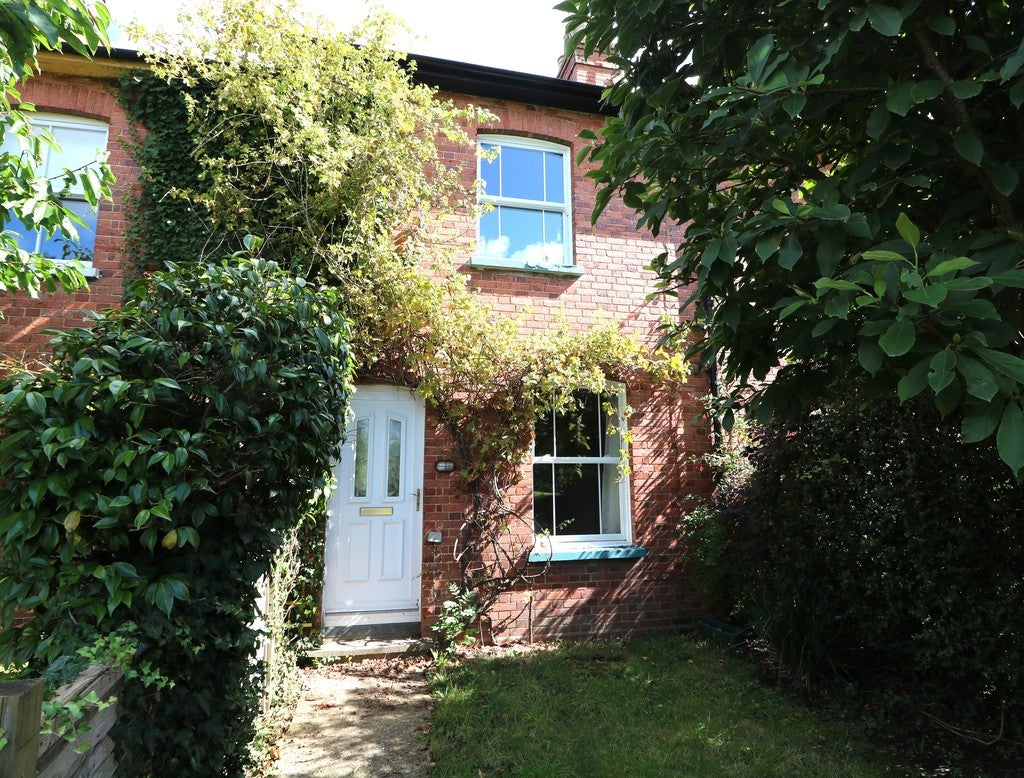 House NT permissive bridleway in Mole Valley