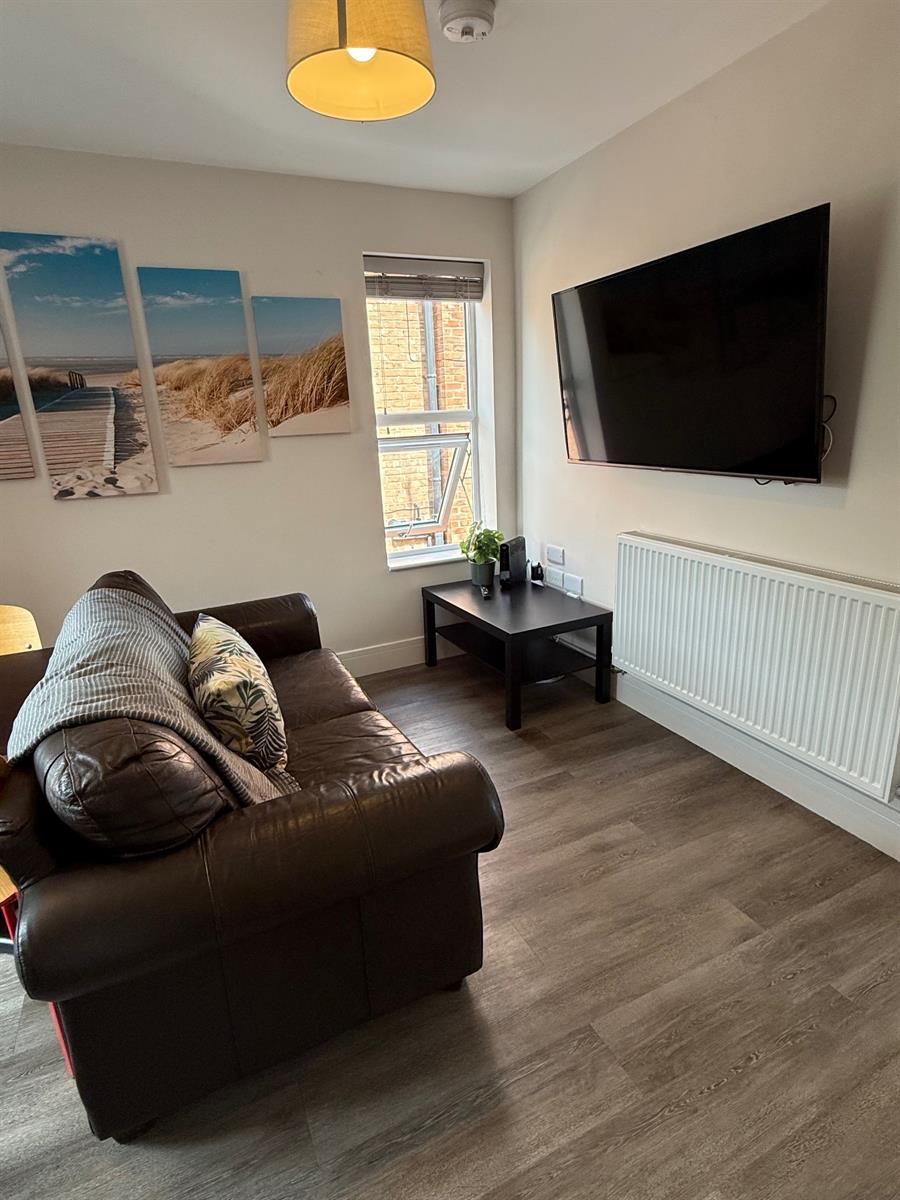 Flat Henry Road in Rushcliffe