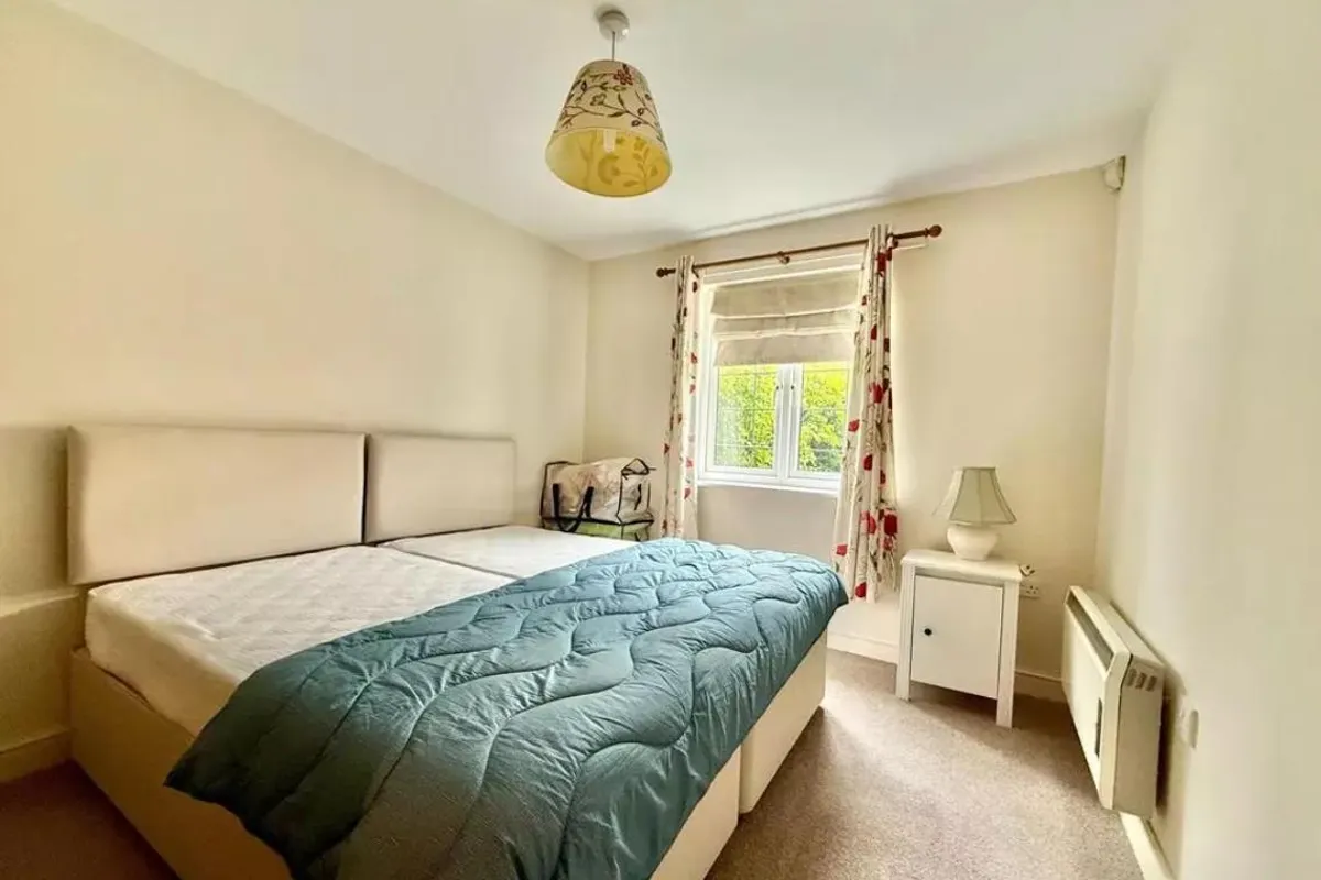 Flat King Henry's Road in Greater London