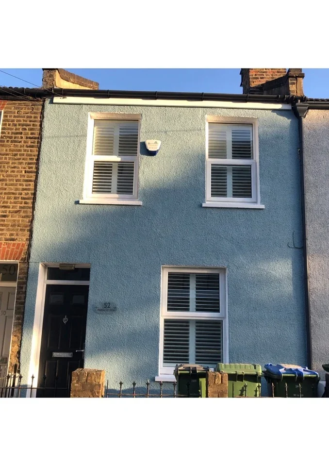 House Aldeburgh Street in Greater London