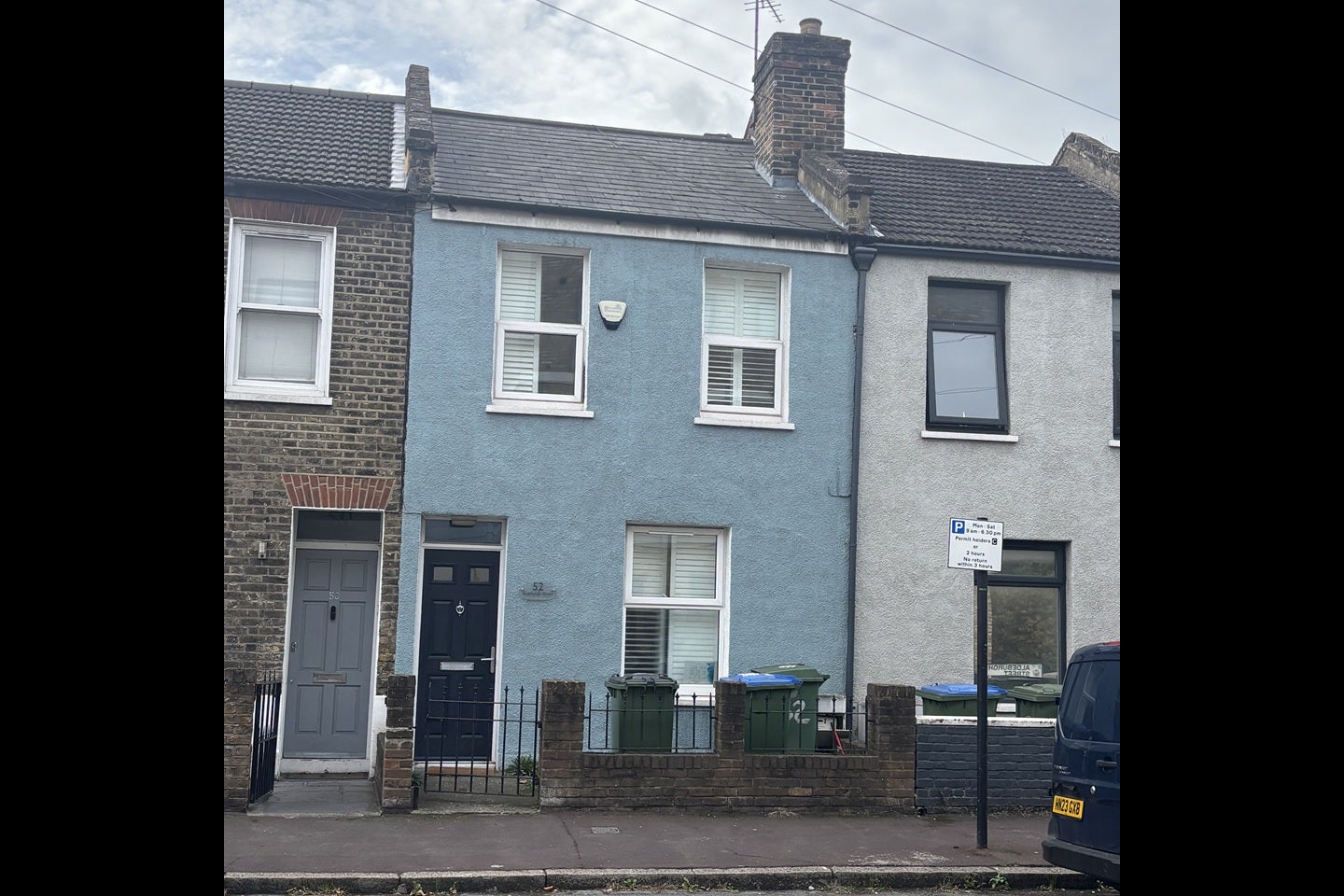 House Aldeburgh Street in Greater London