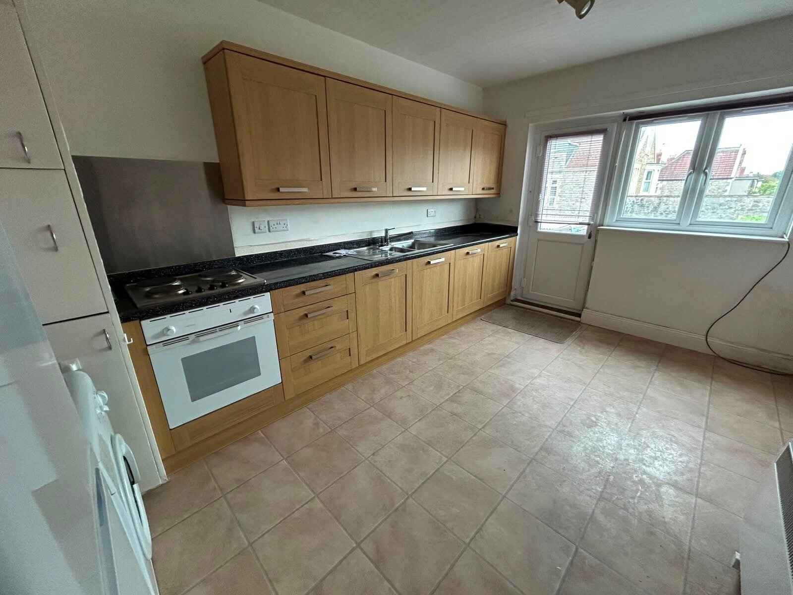 Flat Saint Pauls Road in Weston-super-Mare