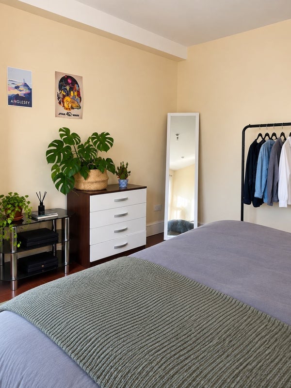 Room Swaby Road in London