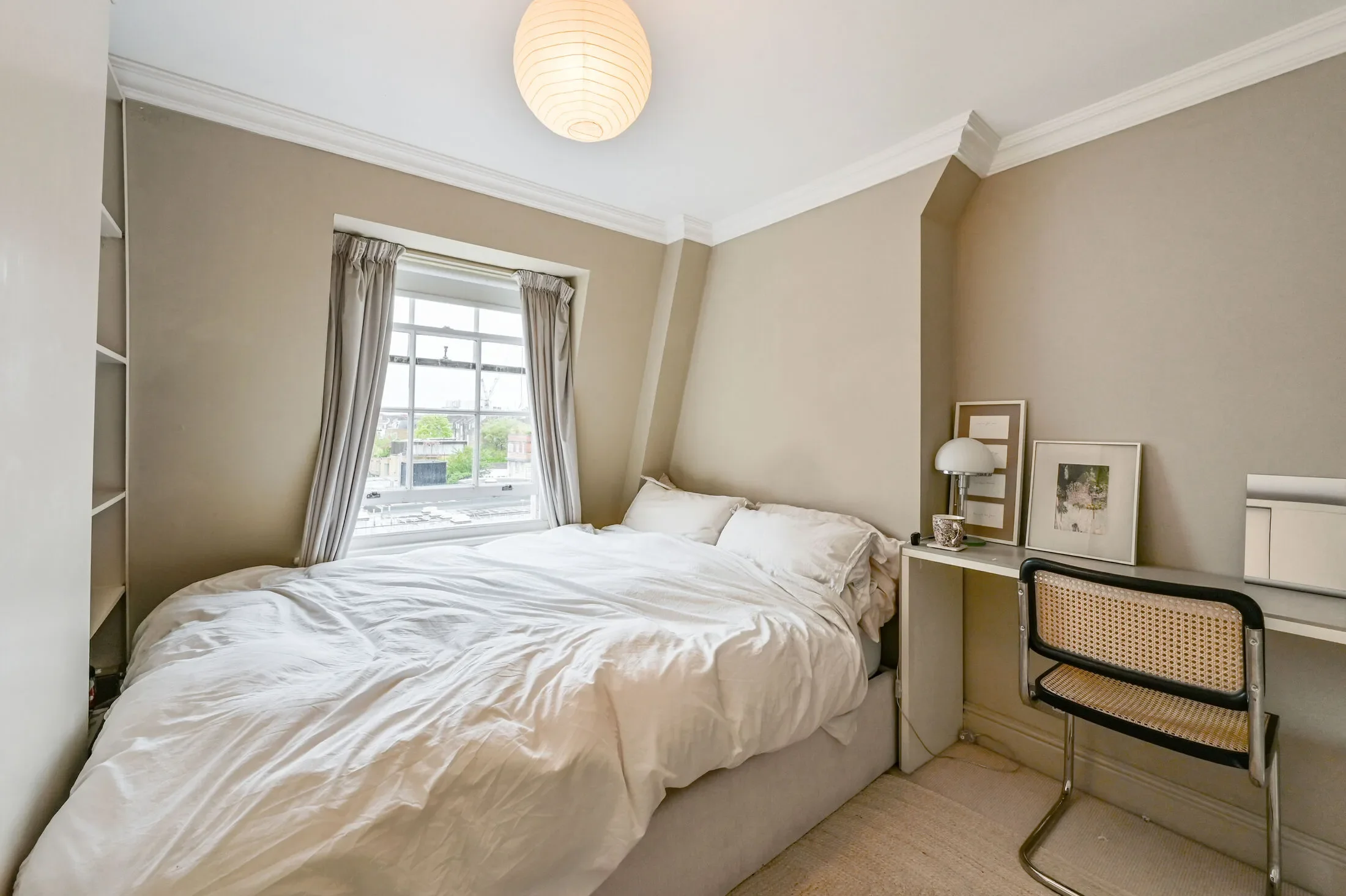 Flat Great James Street in Greater London