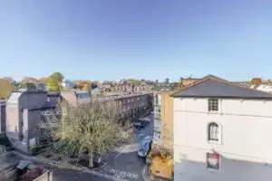 Flat Princess Road in Greater London