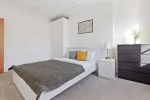 Flat Princess Road in Greater London
