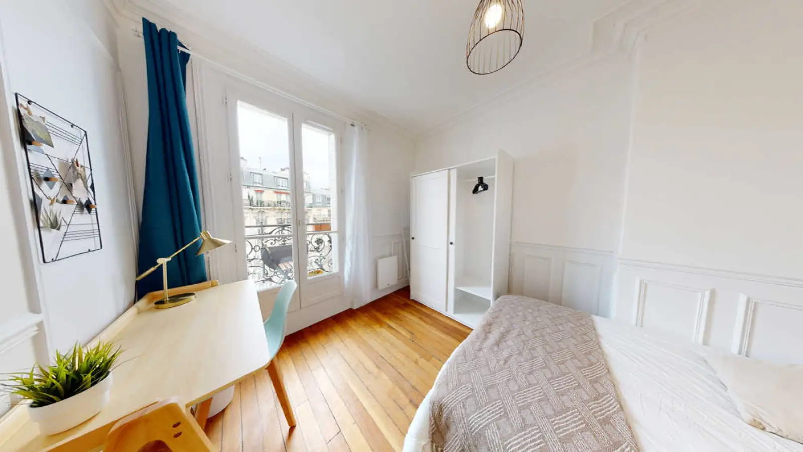 Flat Rue Damrémont in Paris