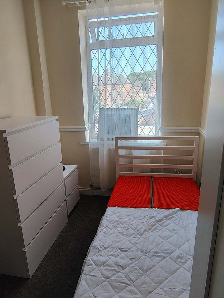 Room James Street in Barnsley