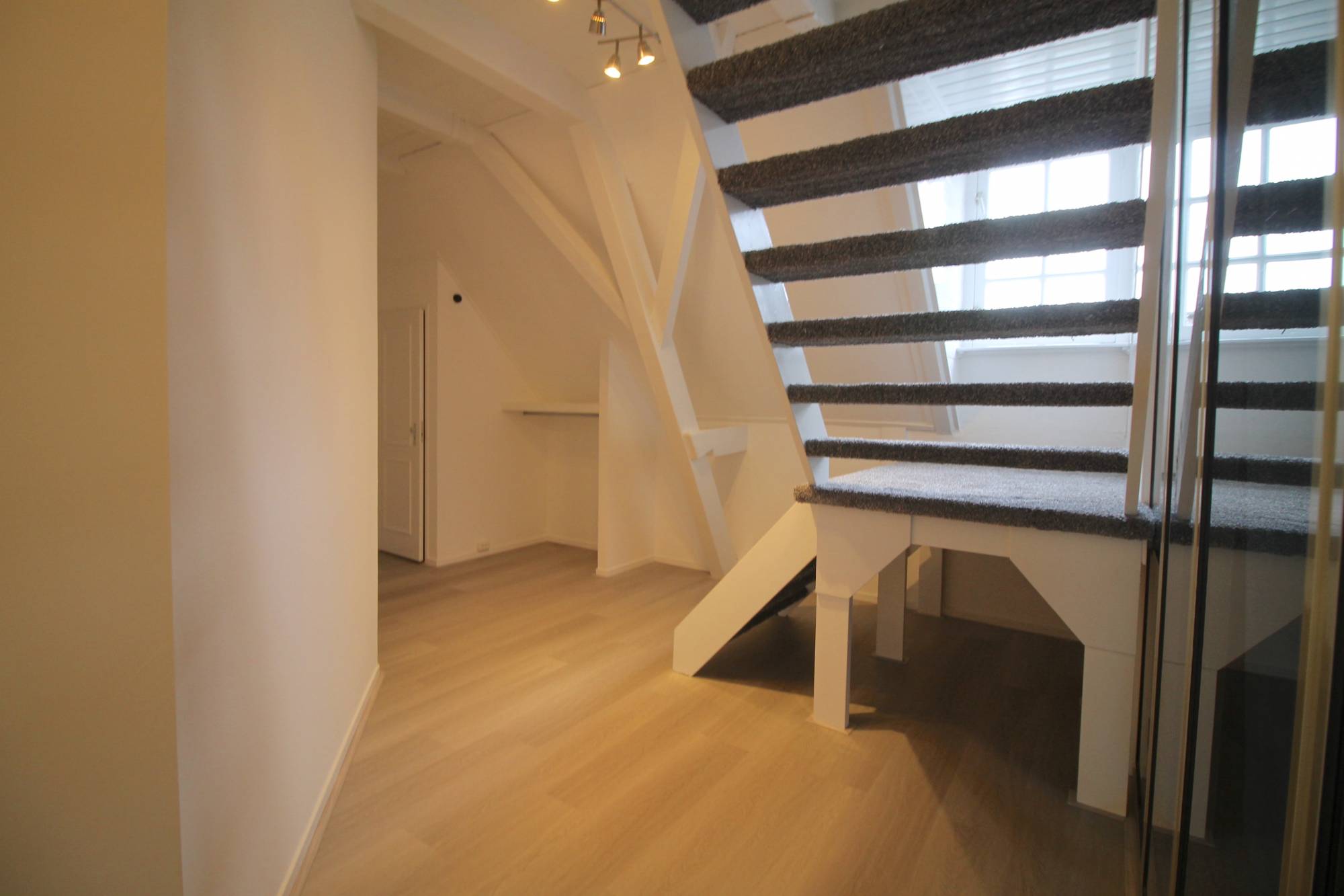 Appartement te huur: Halstraat, Breda
