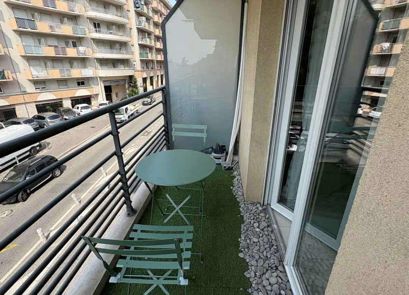 Flat Avenue de la Bornala in Nice