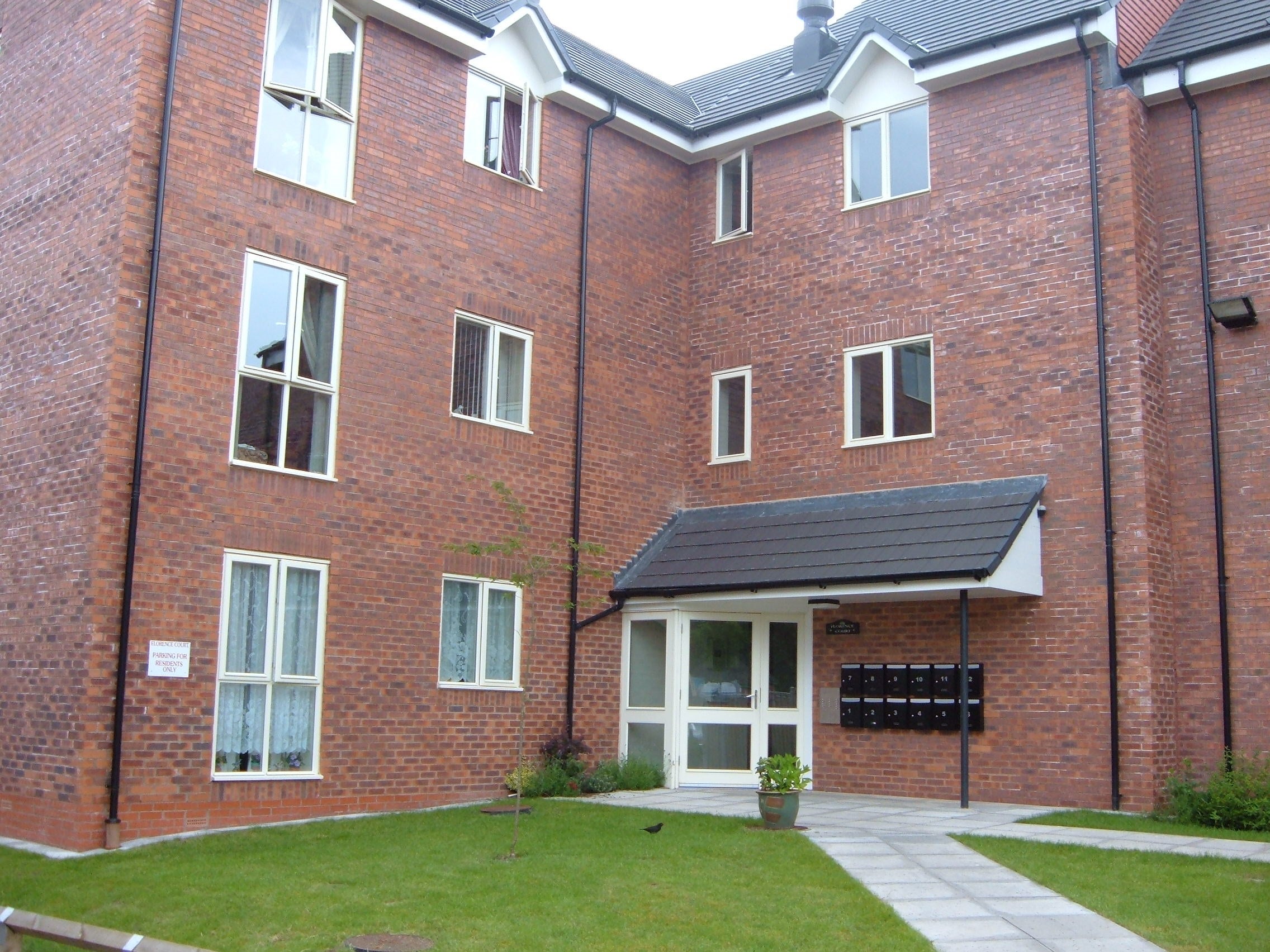 Flat Florence Court in Oswestry
