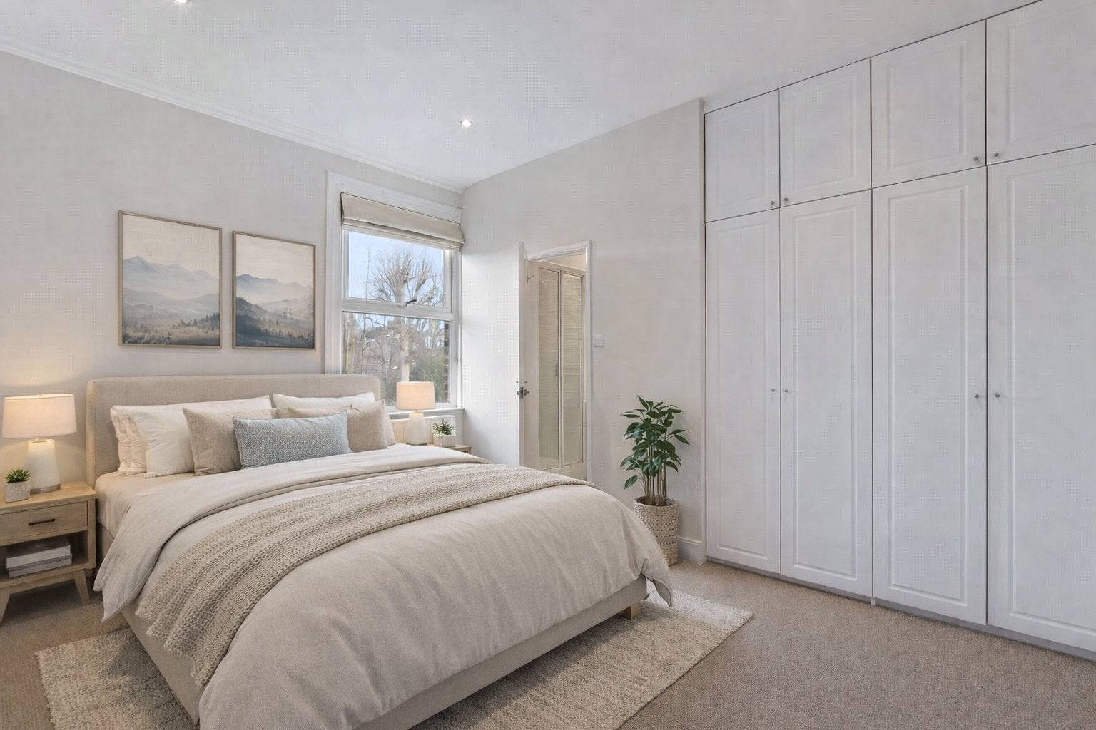 Flat Causton Road in Greater London