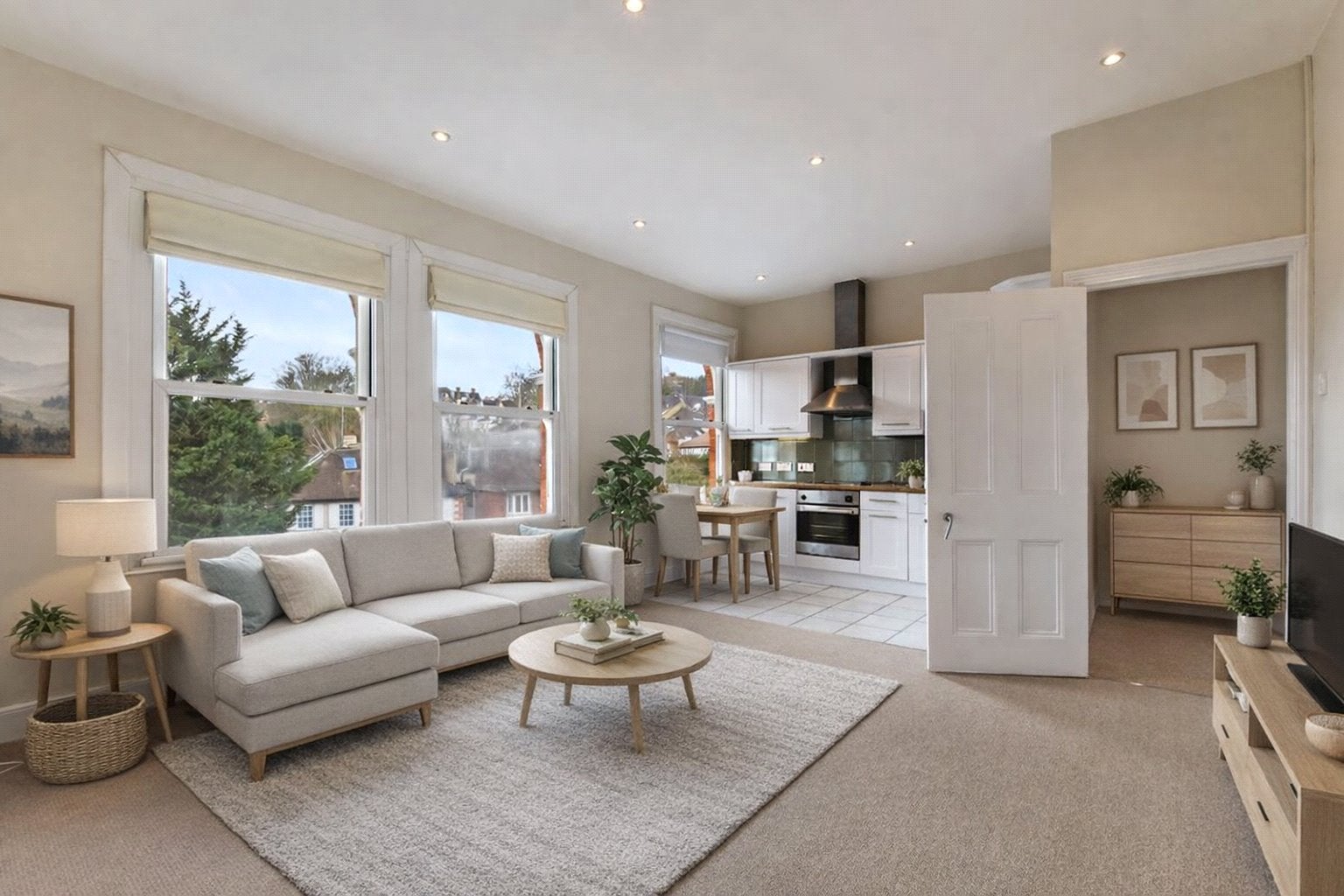 Flat Causton Road in Greater London