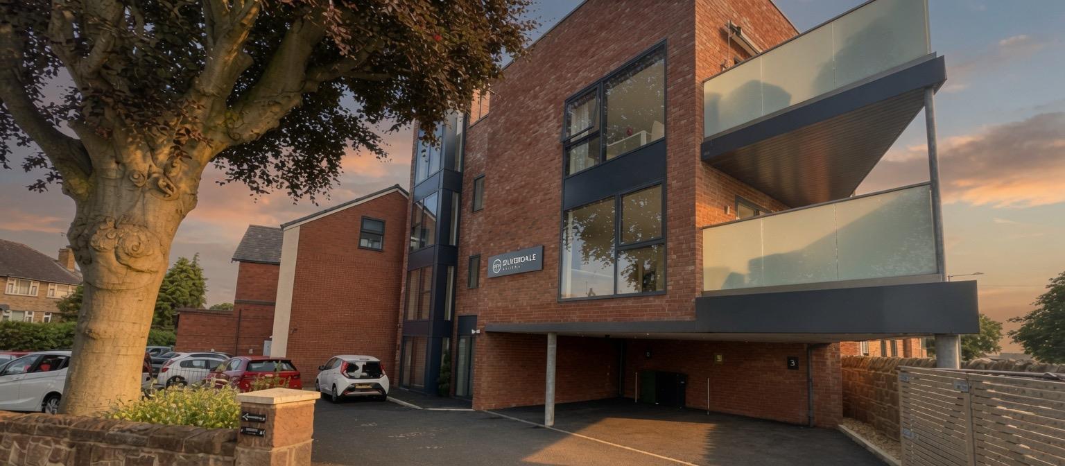 Flat Mount Avenue in Heswall