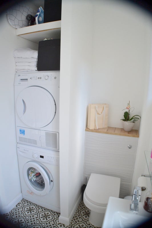 Room Mount Pleasant Road in Greater London