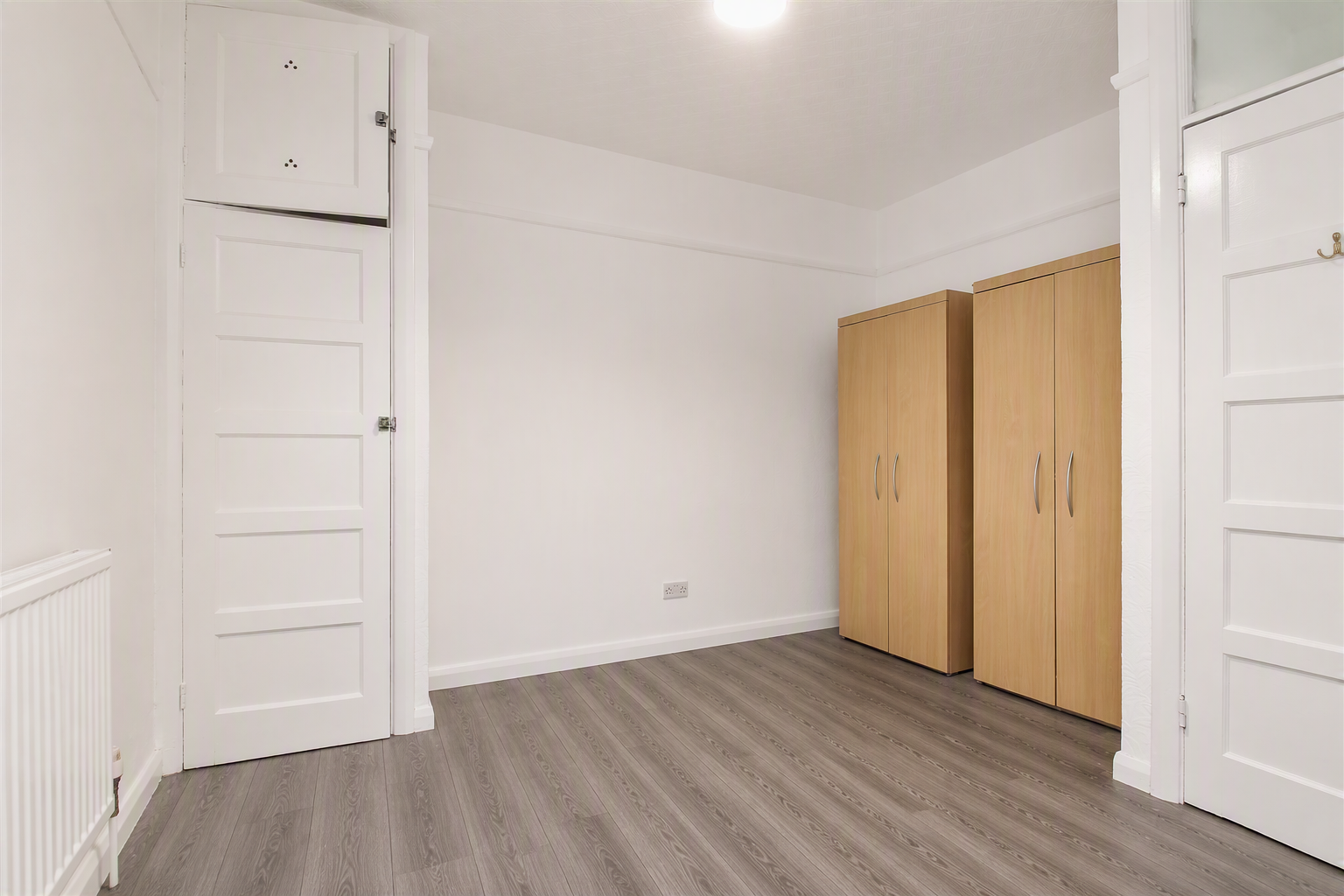 Flat Thornbury Court in Perton