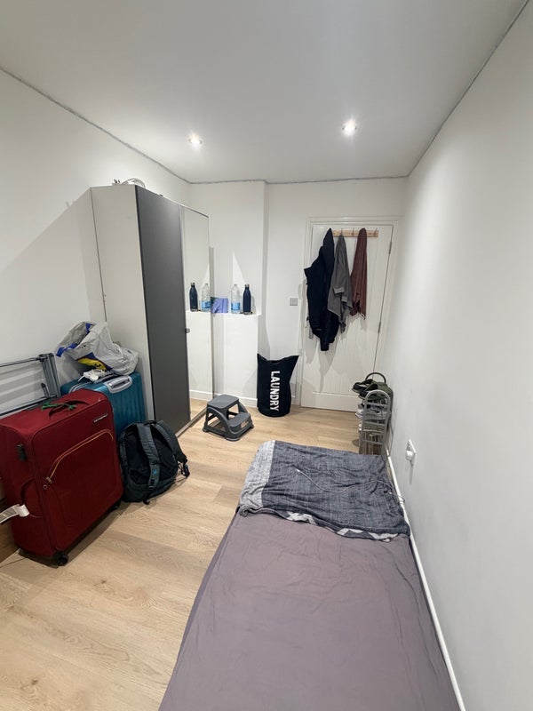 Room Elizabeth Road in Greater London