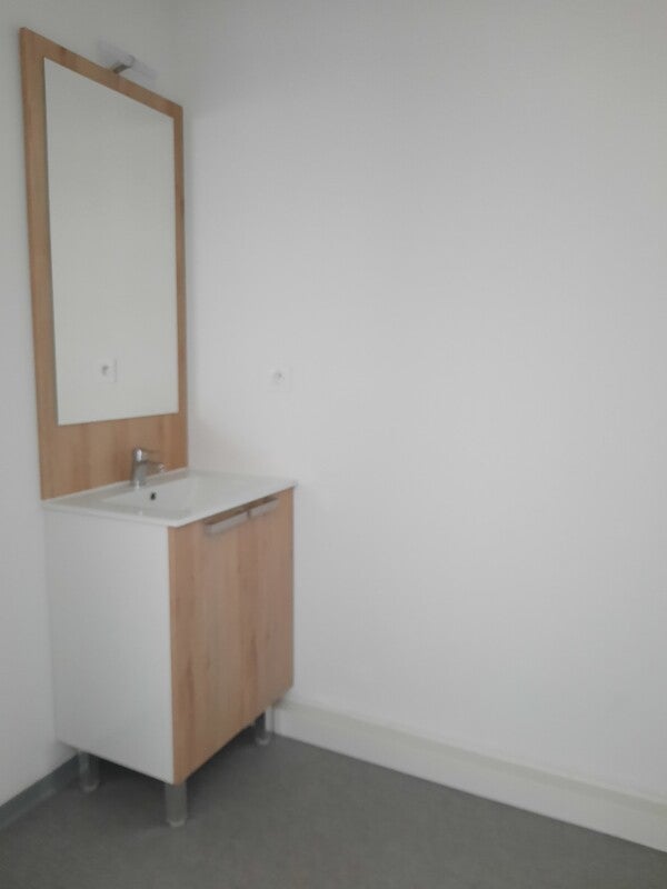 Appartement Route d'Avignon à Nîmes