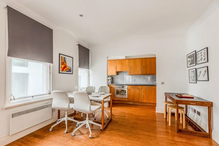 Flat Minories in City of London