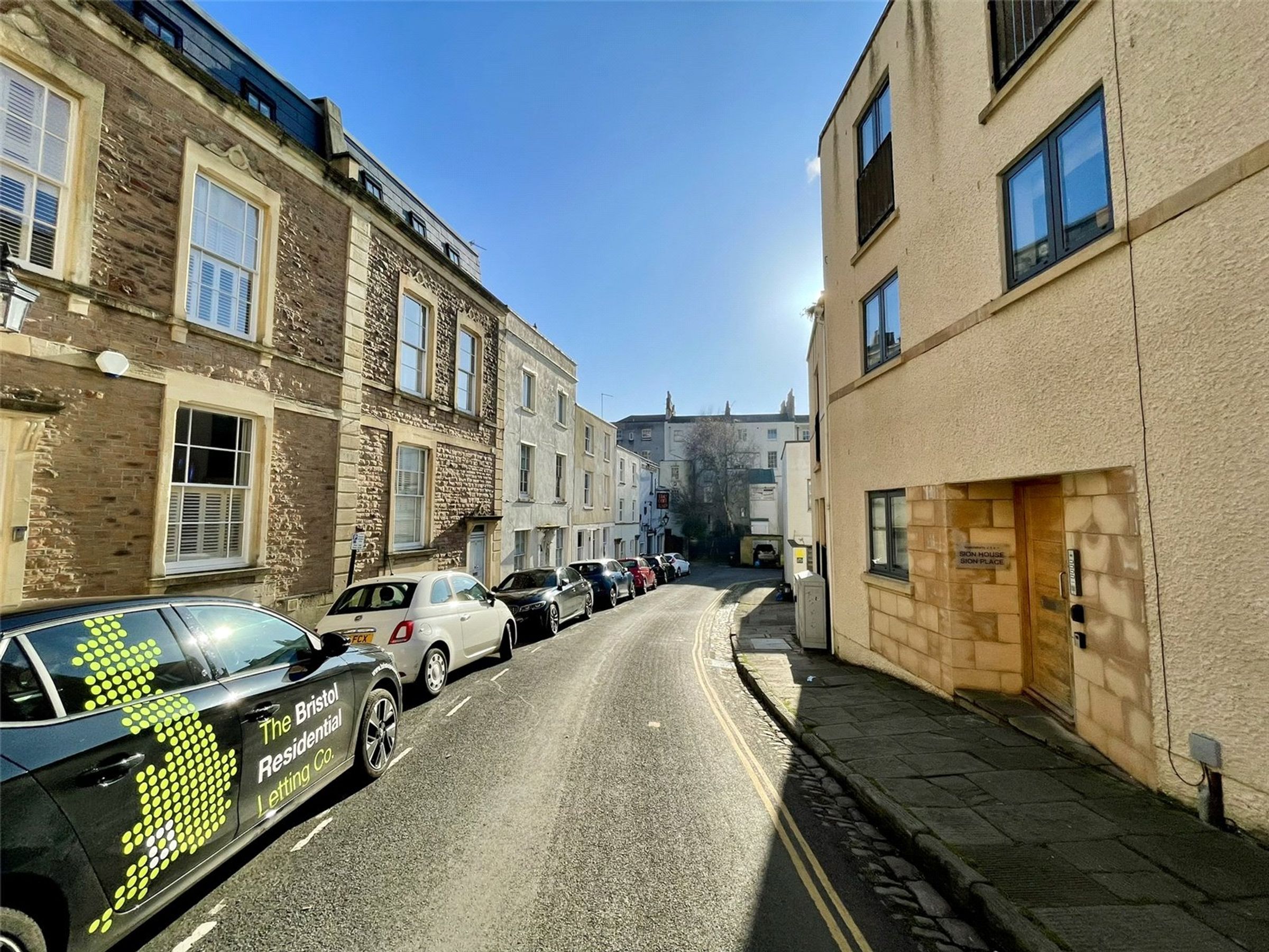 Flat Sion Hill in Bristol