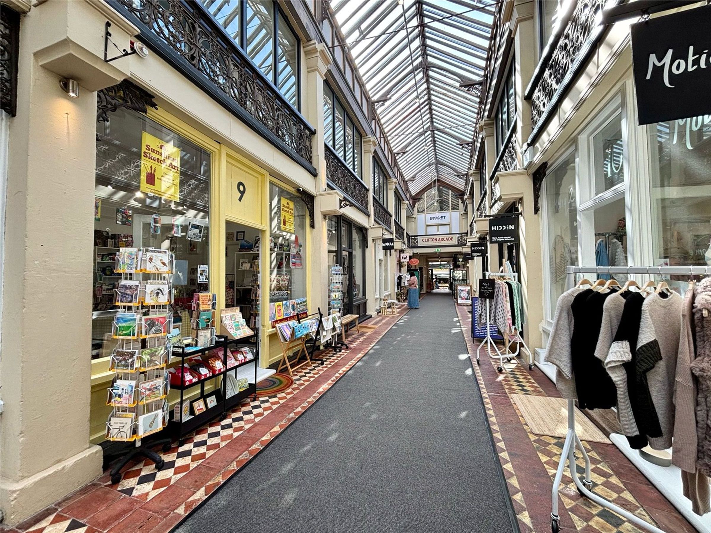 Flat Sion Hill in Bristol
