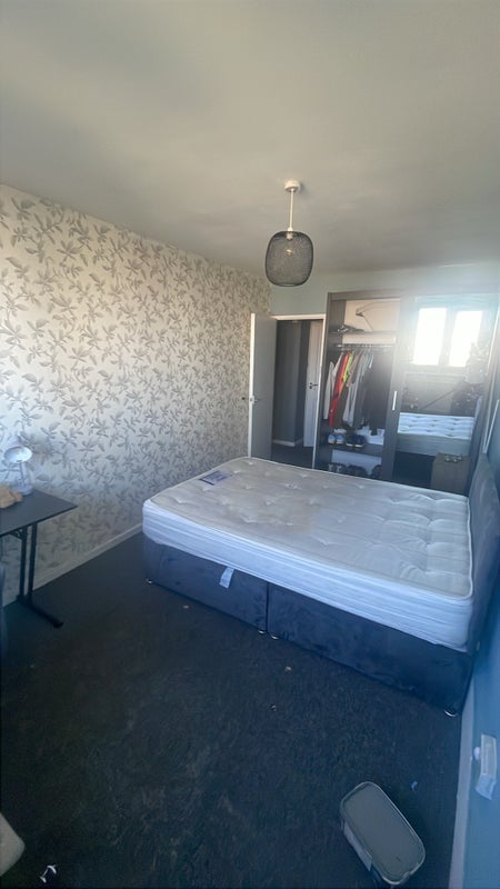 Room Goswell Road in Greater London