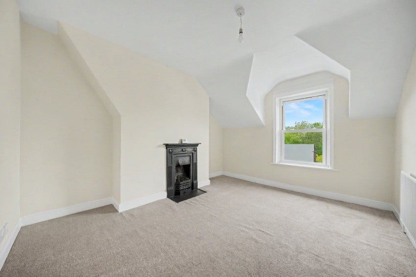 Flat Dragon Road in Harrogate