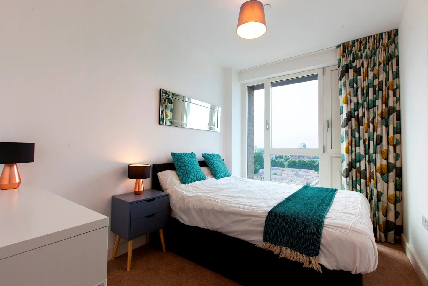 Flat Jefferson Plaza in Greater London