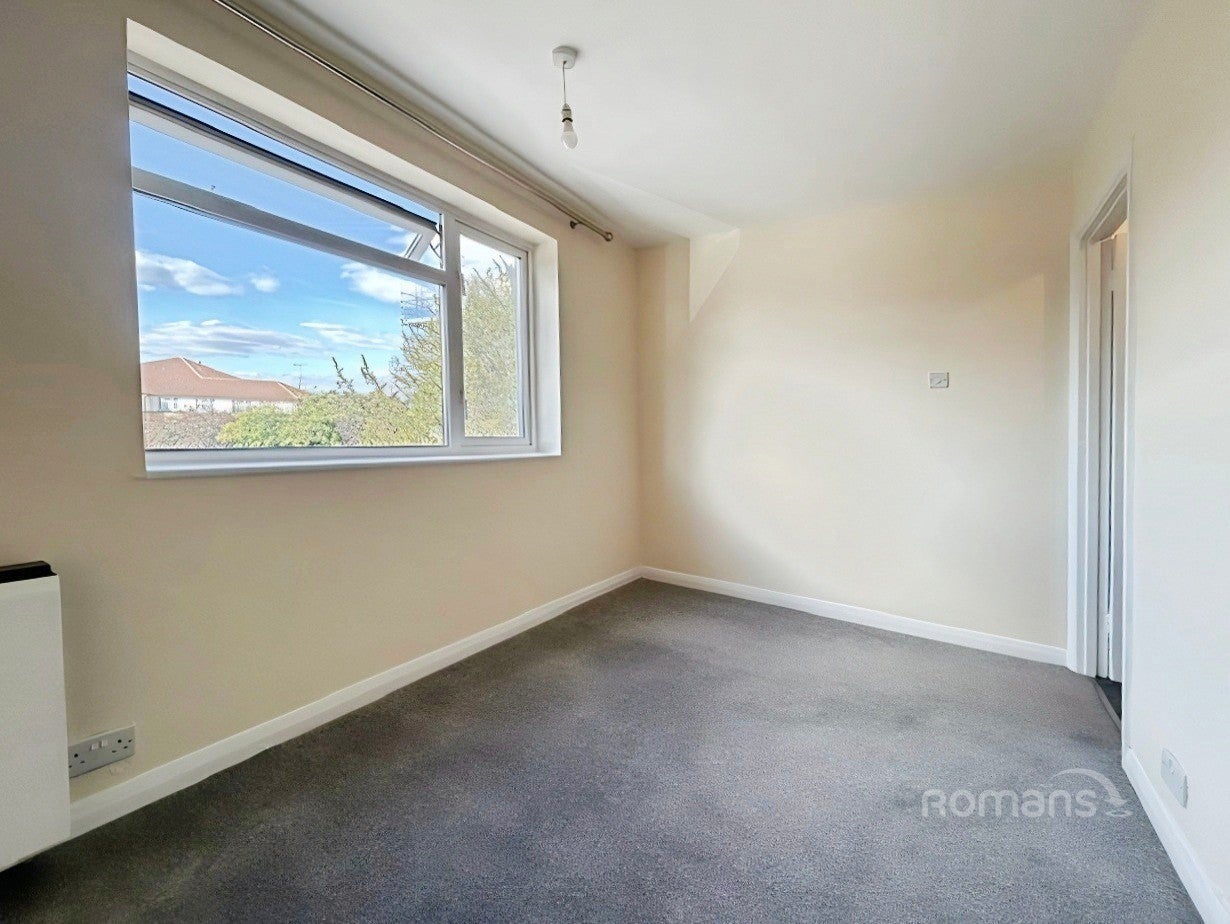 Flat Saint Lukes Road in Maidenhead
