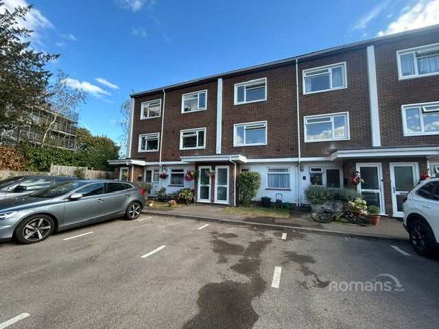 Flat Saint Lukes Road in Maidenhead