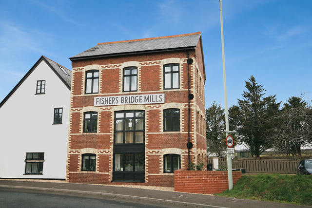 Flat Bridge Hill in Exeter