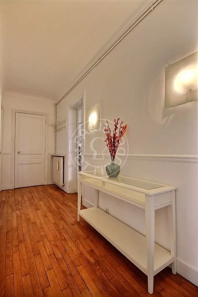 Appartement Rue des Francs Bourgeois à Paris