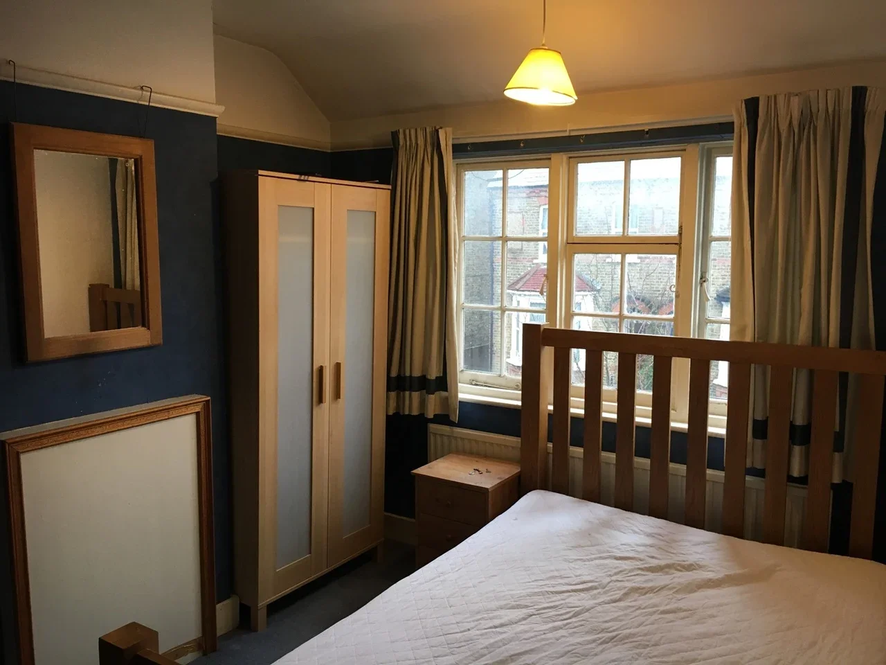 Room Walford Road in Greater London