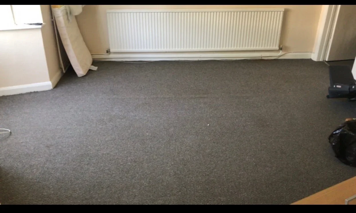 House Springfield Gardens in Greater London