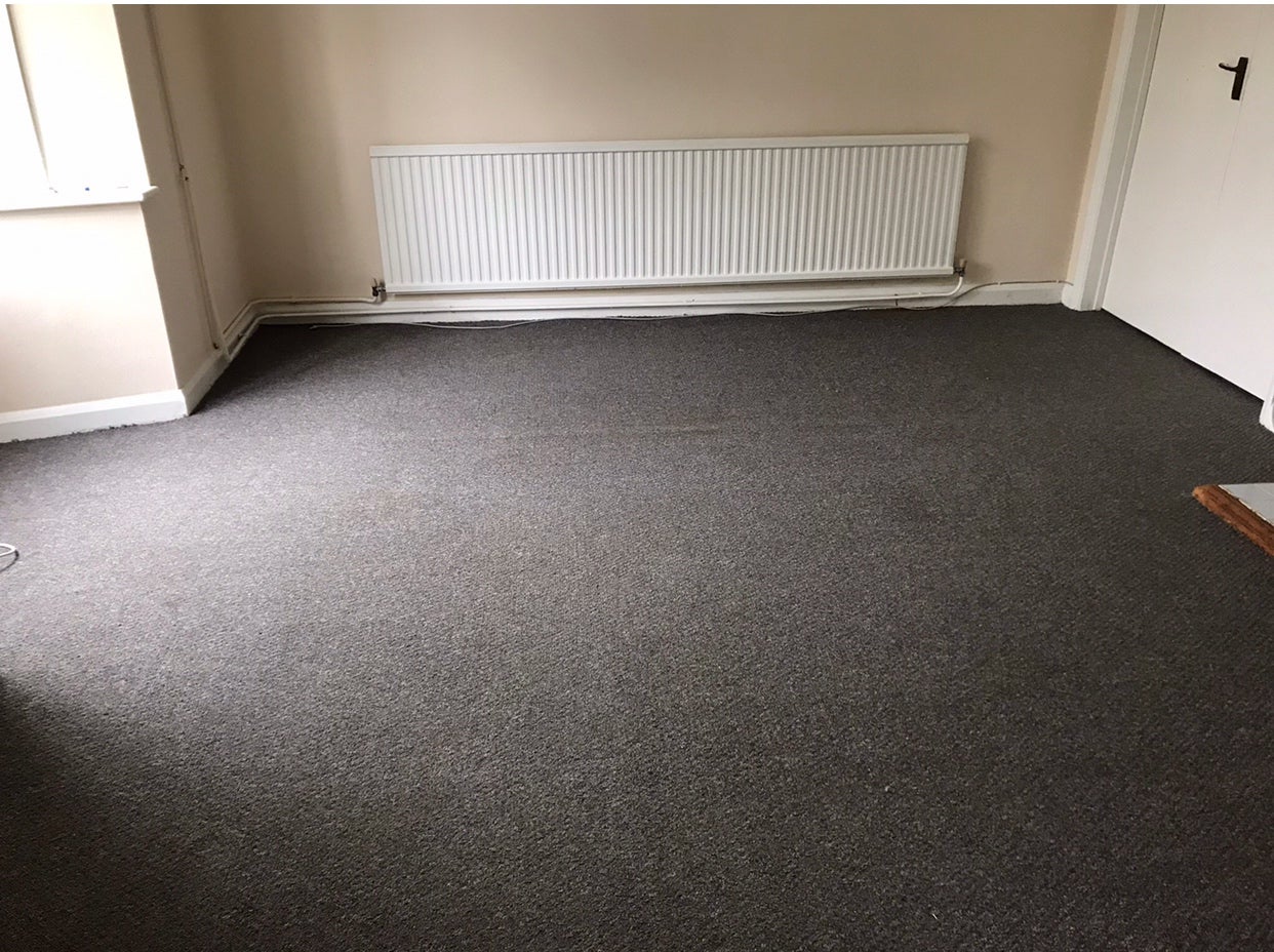 House Springfield Gardens in Greater London
