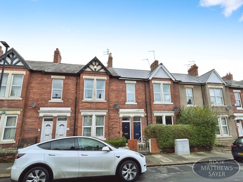 Flat Sandringham Road in Newcastle upon Tyne