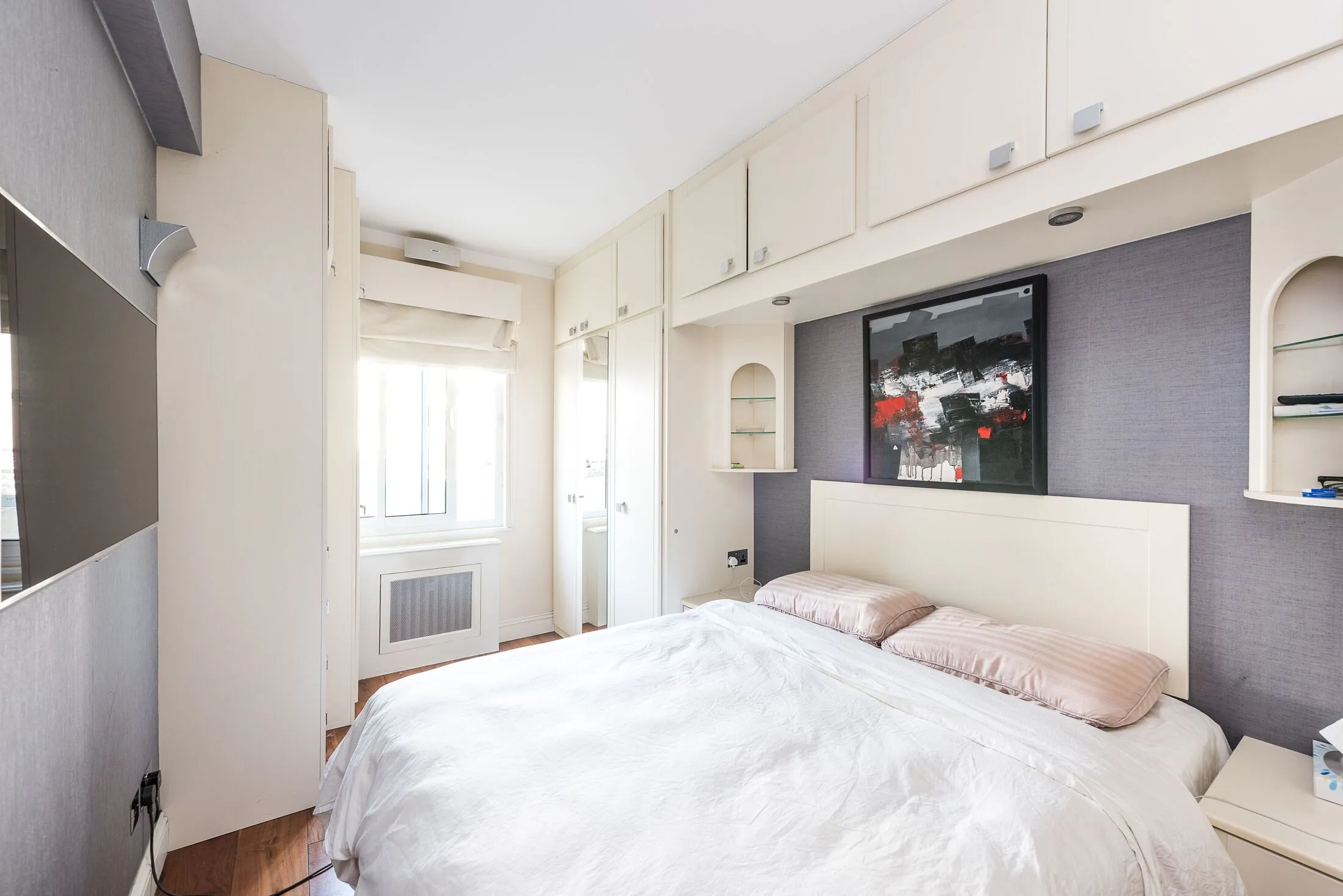 Flat Walpole Street in Greater London