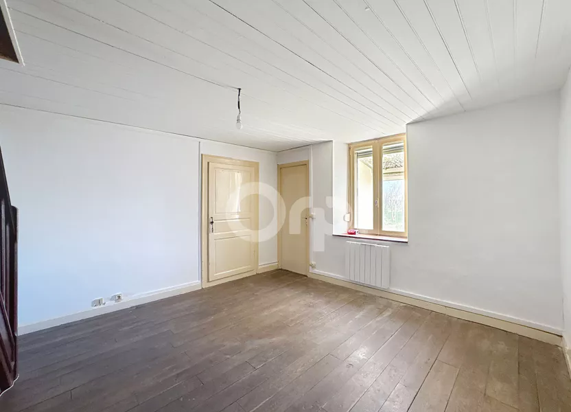 Appartement Rue Charles de Gaulle à Bricon