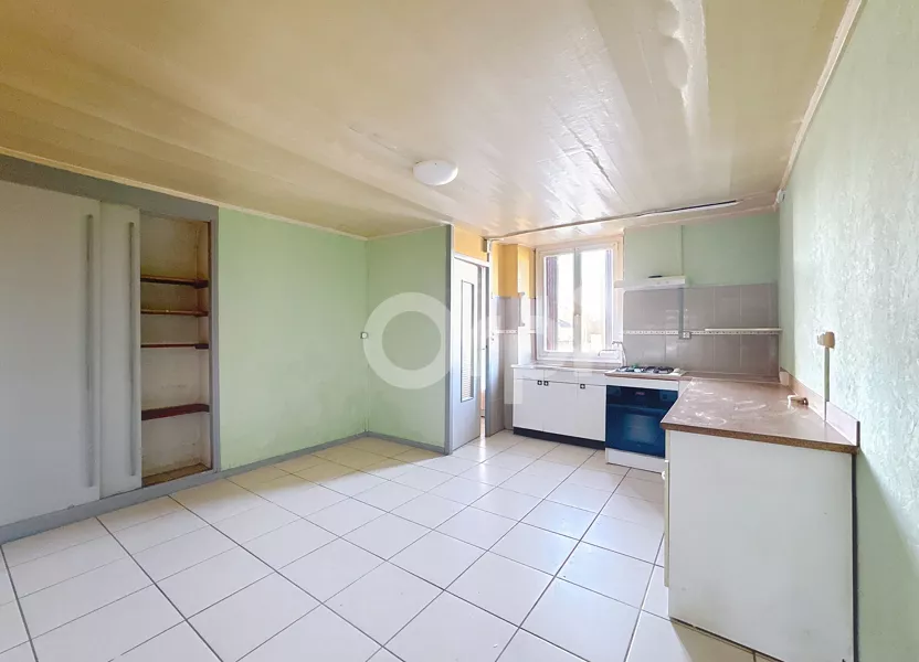 Appartement Rue Charles de Gaulle à Bricon