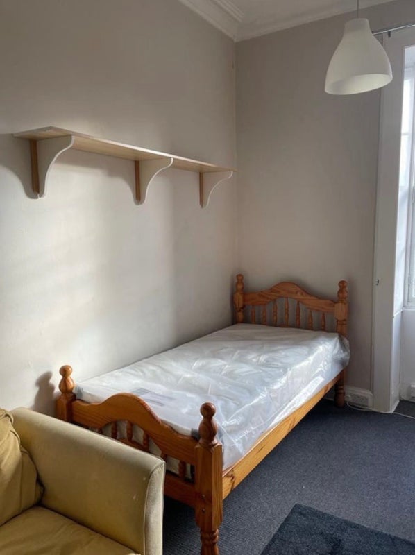 Room East Claremont Street in City of Edinburgh
