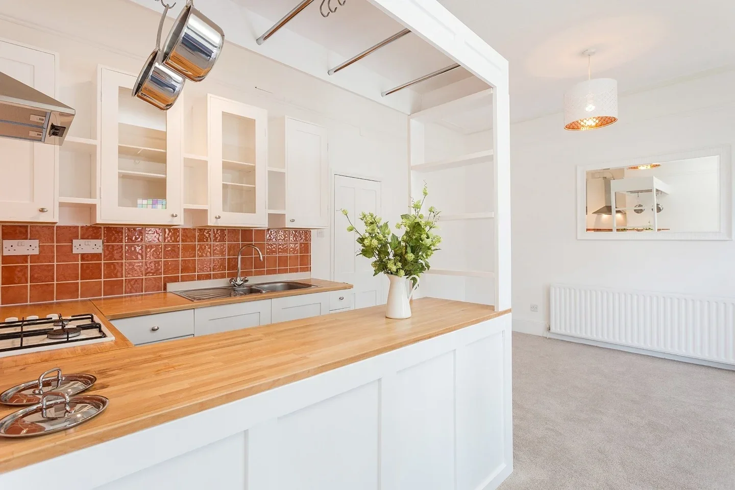 Flat Tankerville Road in Greater London
