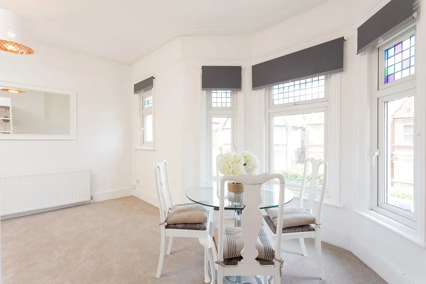 Flat Tankerville Road in Greater London